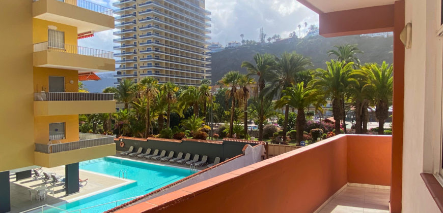 Apartamento con 2 Dormitorios y 2 Balcones – Puerto de la Cruz, Edificio Alta