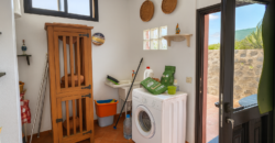 Independent House with Panoramic Ocean & Teide Views – La Guancha – 1000 m² Plot