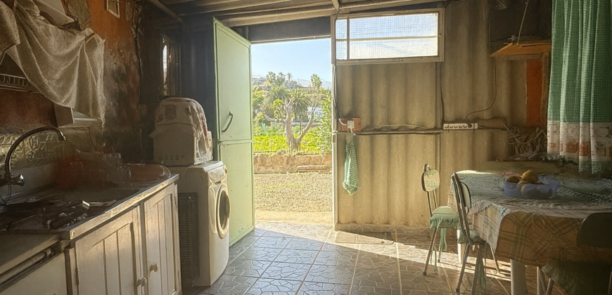 Finca rústica con edificaciones y gran potencial