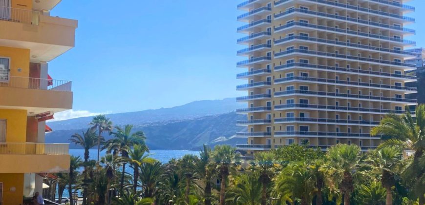 Apartamento con 2 Dormitorios y 2 Balcones – Puerto de la Cruz, Edificio Alta