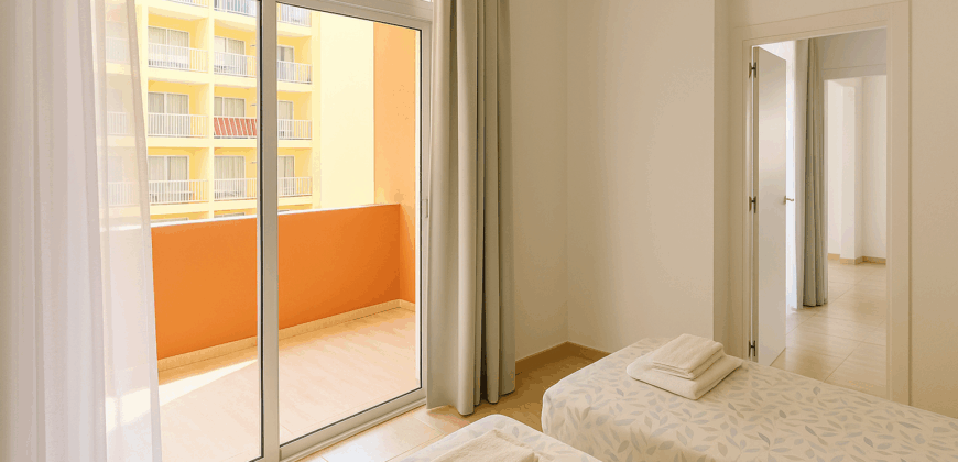 Apartamento con 2 Dormitorios y 2 Balcones – Puerto de la Cruz, Edificio Alta