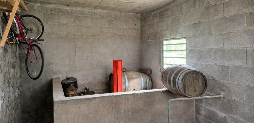 Casa con terreno y vistas al océano – Santa Bárbara