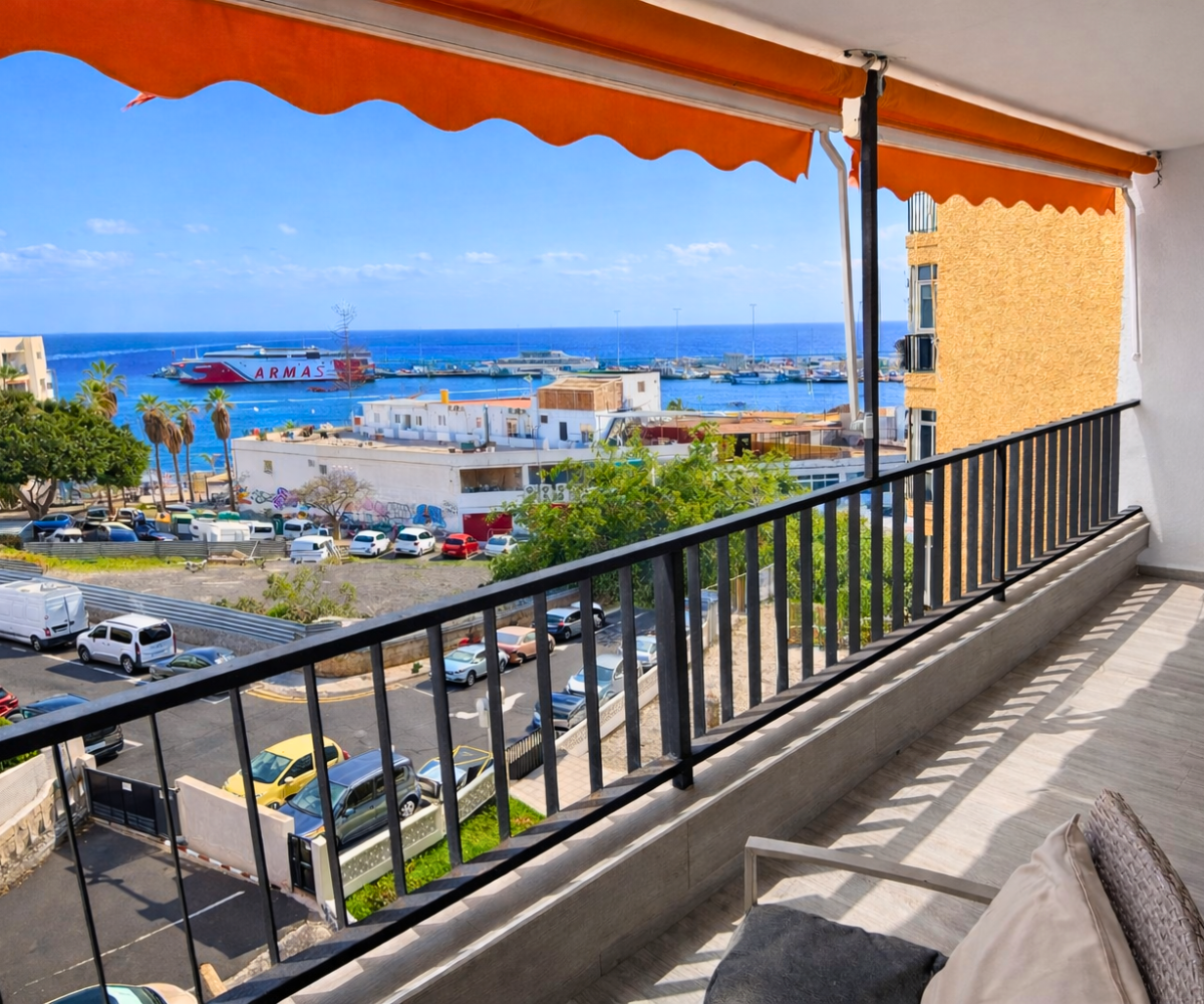 Los Cristianos -Apartament z widokiem na ocean – 47 m² -po remoncie