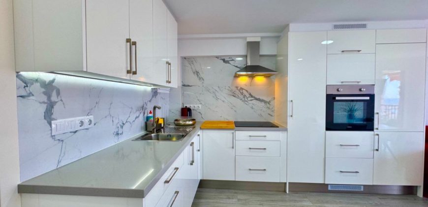 Apartamento con vistas al océano – 47 m² | reformado | plaza de garaje