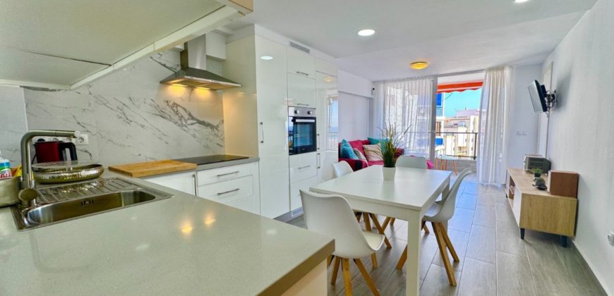 Apartamento con vistas al océano – 47 m² | reformado | plaza de garaje